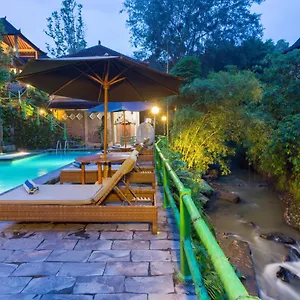 https://anis-villas.ubudhotelsnow.com
